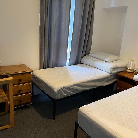 Scotland Beds Panzió Dundee Kültér fotó