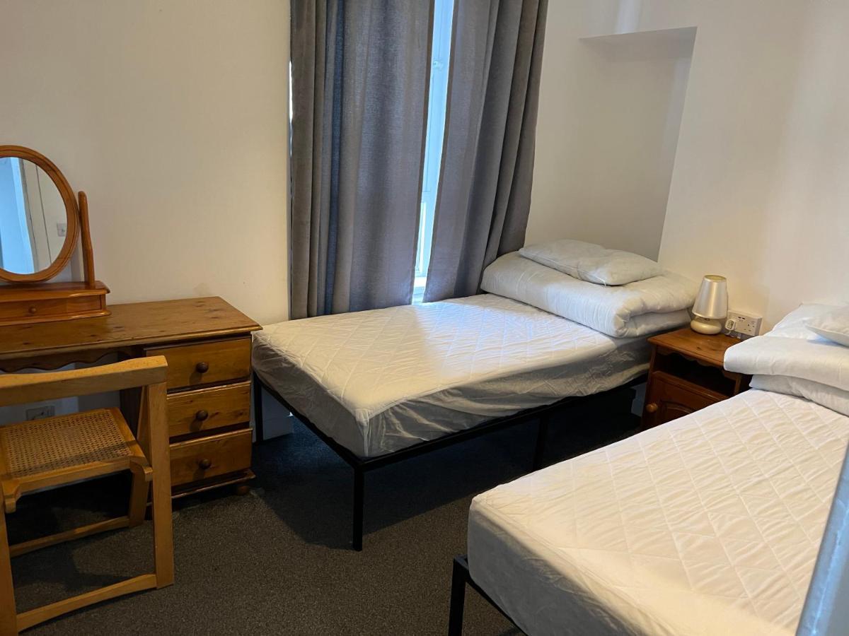 Scotland Beds Panzió Dundee Kültér fotó